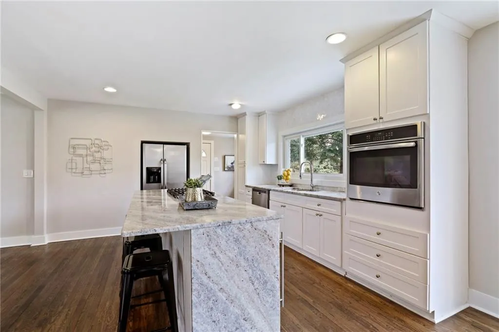 6788 Brandon Mill Road, Sandy Springs, Georgia 30328, 3 Bedrooms Bedrooms, ,2 BathroomsBathrooms,Residential,Sold,6788 Brandon Mill Road,6842916 6788 Brandon Mill Road, Sandy Springs, Georgia 30328, 3 Bedrooms Bedrooms, ,2 BathroomsBathrooms,Residential,Sold,6788 Brandon Mill Road,6842916