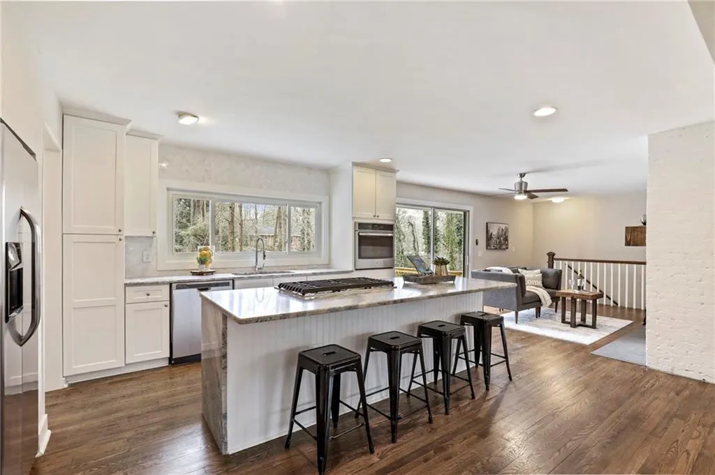 6788 Brandon Mill Road, Sandy Springs, Georgia 30328, 3 Bedrooms Bedrooms, ,2 BathroomsBathrooms,Residential,Sold,6788 Brandon Mill Road,6842916 6788 Brandon Mill Road, Sandy Springs, Georgia 30328, 3 Bedrooms Bedrooms, ,2 BathroomsBathrooms,Residential,Sold,6788 Brandon Mill Road,6842916