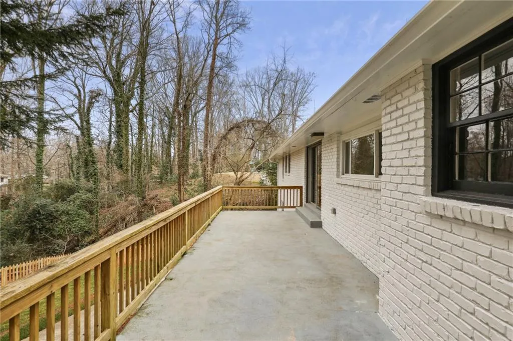 6788 Brandon Mill Road, Sandy Springs, Georgia 30328, 3 Bedrooms Bedrooms, ,2 BathroomsBathrooms,Residential,Sold,6788 Brandon Mill Road,6842916 6788 Brandon Mill Road, Sandy Springs, Georgia 30328, 3 Bedrooms Bedrooms, ,2 BathroomsBathrooms,Residential,Sold,6788 Brandon Mill Road,6842916