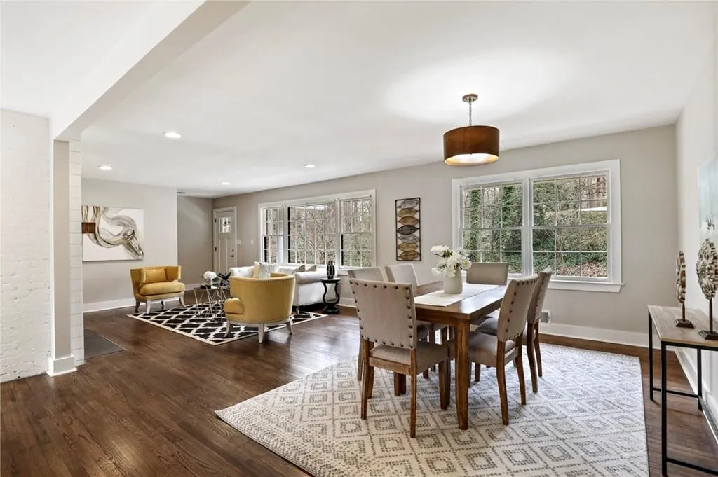 6788 Brandon Mill Road, Sandy Springs, Georgia 30328, 3 Bedrooms Bedrooms, ,2 BathroomsBathrooms,Residential,Sold,6788 Brandon Mill Road,6842916 6788 Brandon Mill Road, Sandy Springs, Georgia 30328, 3 Bedrooms Bedrooms, ,2 BathroomsBathrooms,Residential,Sold,6788 Brandon Mill Road,6842916