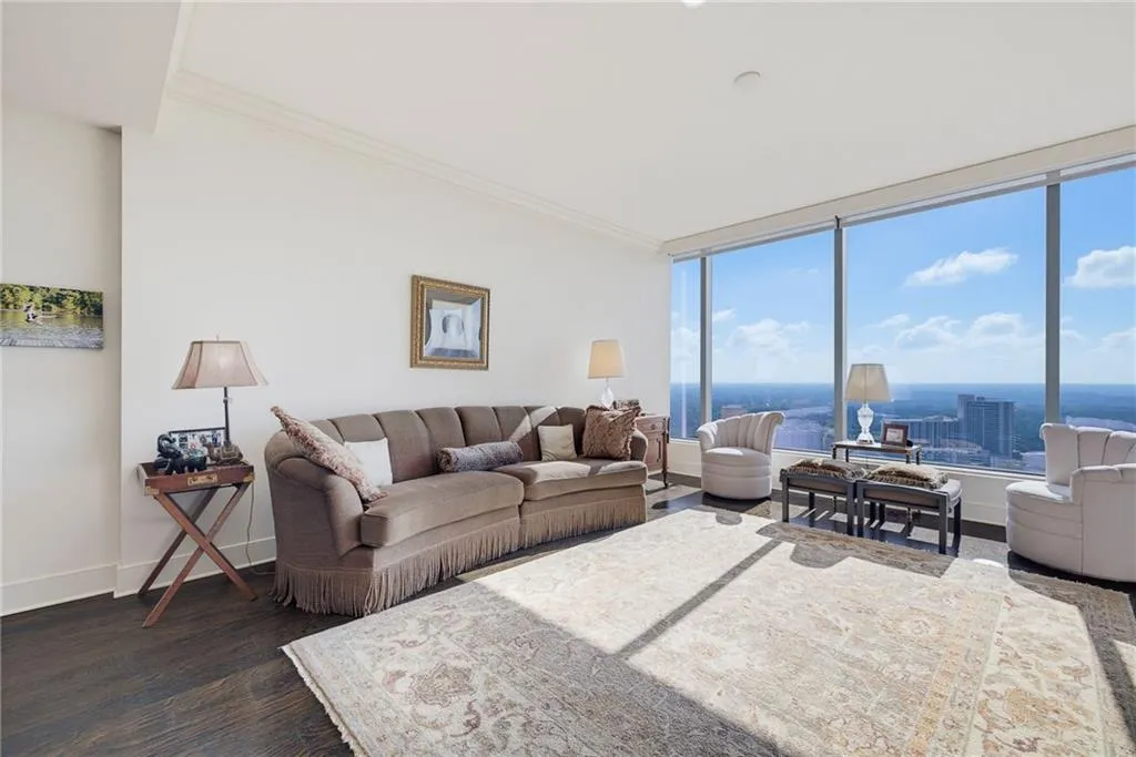 3630 Peachtree Road Ne Unit 2606, Atlanta, Georgia 30326, 1 Bedroom Bedrooms, 0 ,1 BathroomBathrooms,Residential,For Sale,3630 Peachtree Road Ne Unit 2606,7806342
