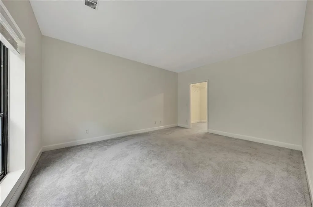 3071 Lenox Road Ne Unit 16, Atlanta, Georgia 30324, 2 Bedrooms Bedrooms, ,2 BathroomsBathrooms,Residential,For Sale,3071 Lenox Road Ne Unit 16,7640314