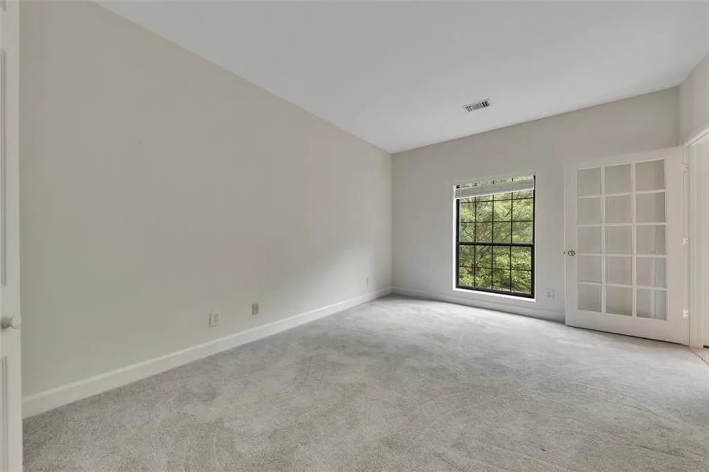 3071 Lenox Road Ne Unit 16, Atlanta, Georgia 30324, 2 Bedrooms Bedrooms, ,2 BathroomsBathrooms,Residential,For Sale,3071 Lenox Road Ne Unit 16,7640314