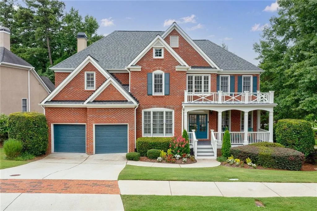 705 Hunting View Point, Sandy Springs, Georgia 30328, 4 Bedrooms Bedrooms, ,3 BathroomsBathrooms,Residential,Sold,705 Hunting View Point,6912842