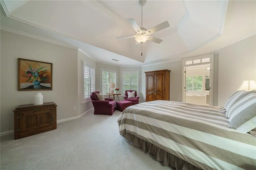 705 Hunting View Point, Sandy Springs, Georgia 30328, 4 Bedrooms Bedrooms, ,3 BathroomsBathrooms,Residential,Sold,705 Hunting View Point,6912842