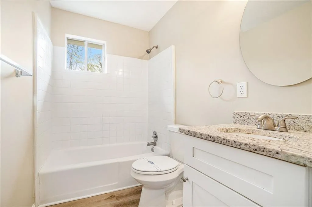 869 Capitol View Avenue Nw, Atlanta, Georgia 30318, 5 Bedrooms Bedrooms, ,2 BathroomsBathrooms,Residential,For Sale,869 Capitol View Avenue Nw,7545654