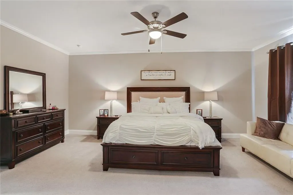 55 Marlow Place, Atlanta, Georgia 30328, 3 Bedrooms Bedrooms, ,3 BathroomsBathrooms,Residential,Sold,55 Marlow Place,6666082