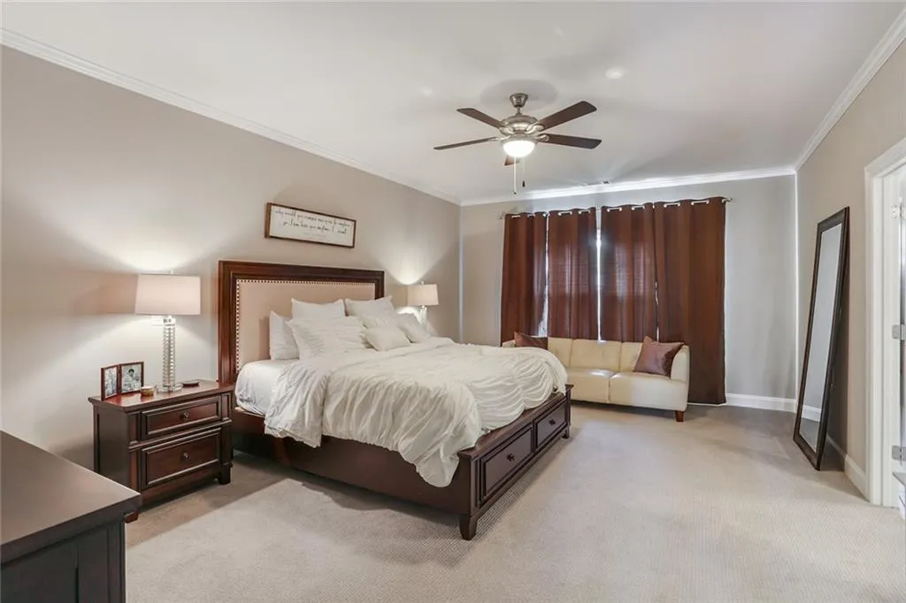 55 Marlow Place, Atlanta, Georgia 30328, 3 Bedrooms Bedrooms, ,3 BathroomsBathrooms,Residential,Sold,55 Marlow Place,6666082