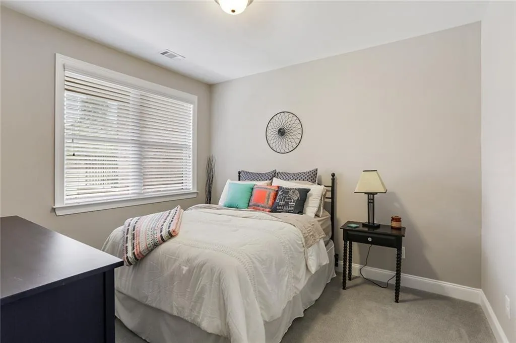 55 Marlow Place, Atlanta, Georgia 30328, 3 Bedrooms Bedrooms, ,3 BathroomsBathrooms,Residential,Sold,55 Marlow Place,6666082