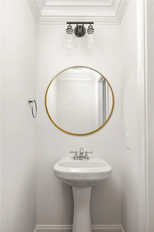 6430 Chariot Street, Atlanta, Georgia 30328, 2 Bedrooms Bedrooms, ,2 BathroomsBathrooms,Residential,Sold,6430 Chariot Street,7673562