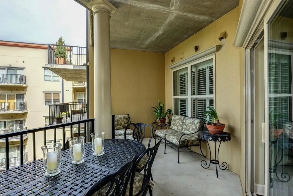 200 River Vista Drive Unit 634, Atlanta, Georgia 30339, 2 Bedrooms Bedrooms, ,2 BathroomsBathrooms,Residential,Sold,200 River Vista Drive Unit 634,5681235