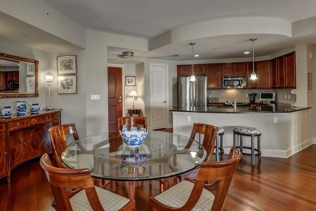 200 River Vista Drive Unit 634, Atlanta, Georgia 30339, 2 Bedrooms Bedrooms, ,2 BathroomsBathrooms,Residential,Sold,200 River Vista Drive Unit 634,5681235