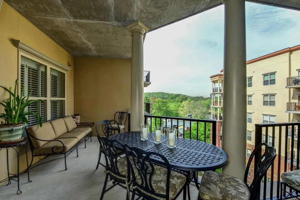 200 River Vista Drive Unit 634, Atlanta, Georgia 30339, 2 Bedrooms Bedrooms, ,2 BathroomsBathrooms,Residential,Sold,200 River Vista Drive Unit 634,5681235