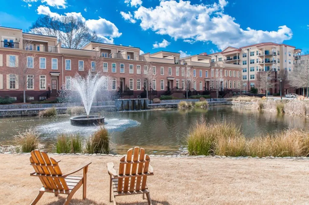 200 River Vista Drive Unit 634, Atlanta, Georgia 30339, 2 Bedrooms Bedrooms, ,2 BathroomsBathrooms,Residential,Sold,200 River Vista Drive Unit 634,5681235