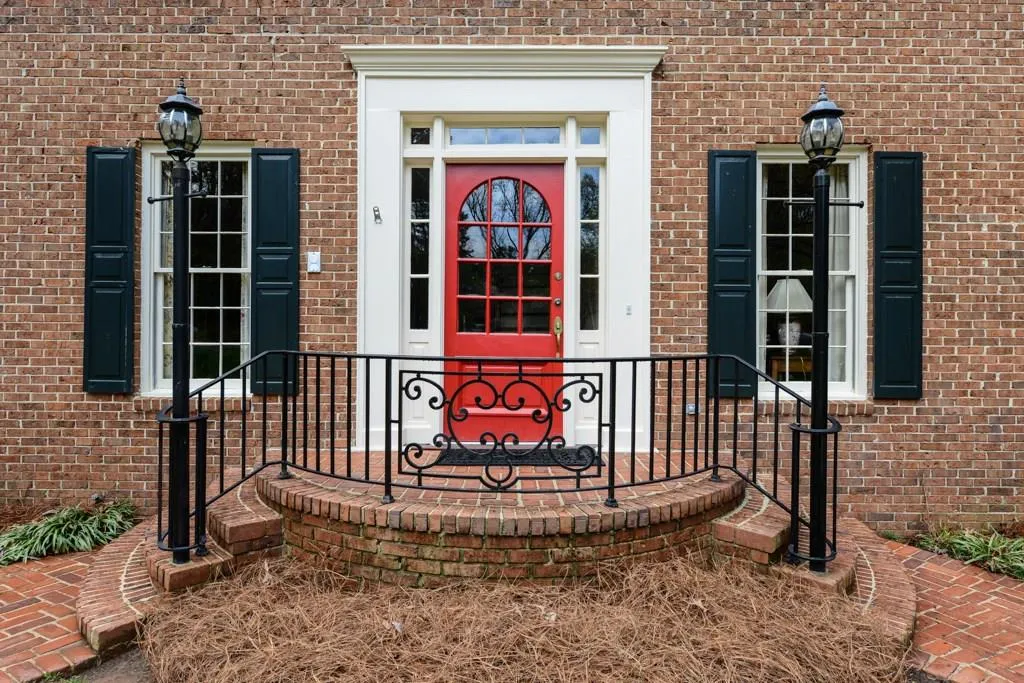 6170 Weatherly Drive, Atlanta, Georgia 30328, 4 Bedrooms Bedrooms, ,4 BathroomsBathrooms,Residential,Sold,6170 Weatherly Drive,5827883