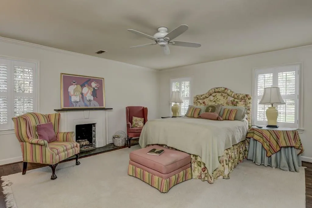 6170 Weatherly Drive, Atlanta, Georgia 30328, 4 Bedrooms Bedrooms, ,4 BathroomsBathrooms,Residential,Sold,6170 Weatherly Drive,5827883