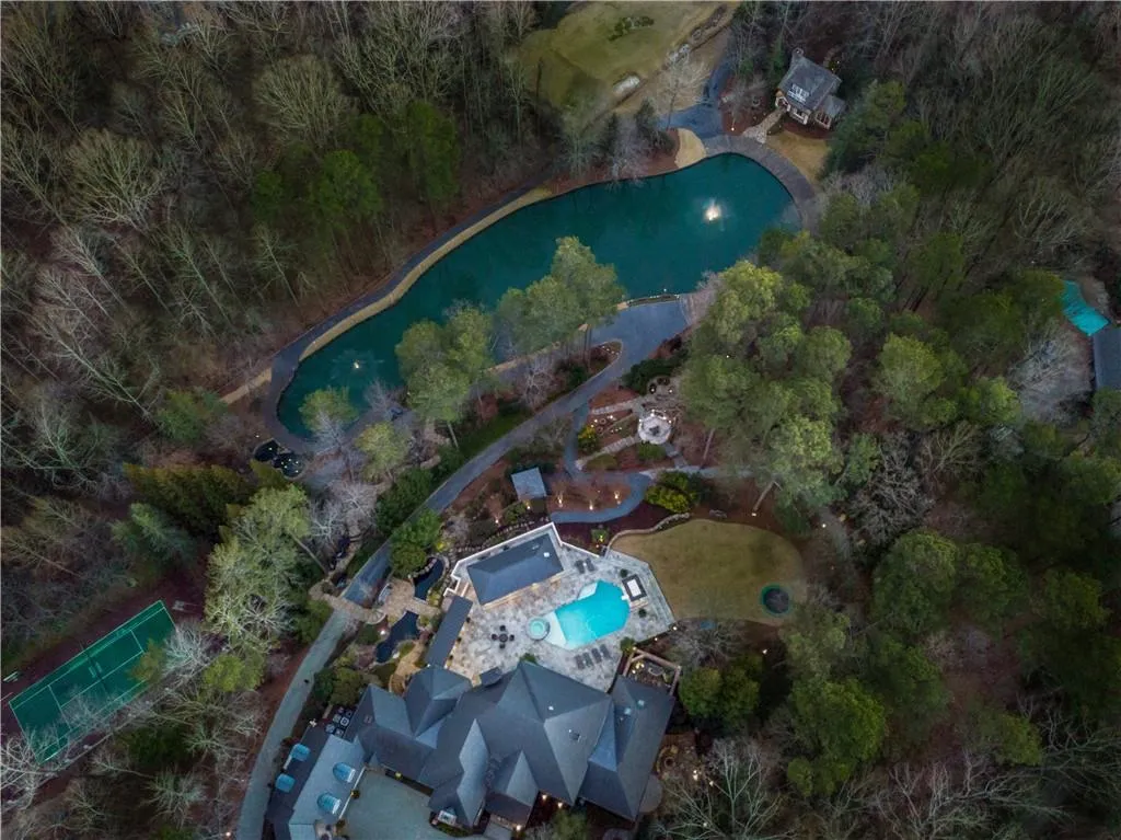 40 Cates Ridge Road, Atlanta, Georgia 30327, 6 Bedrooms Bedrooms, ,8 BathroomsBathrooms,Residential,Sold,40 Cates Ridge Road,6660804