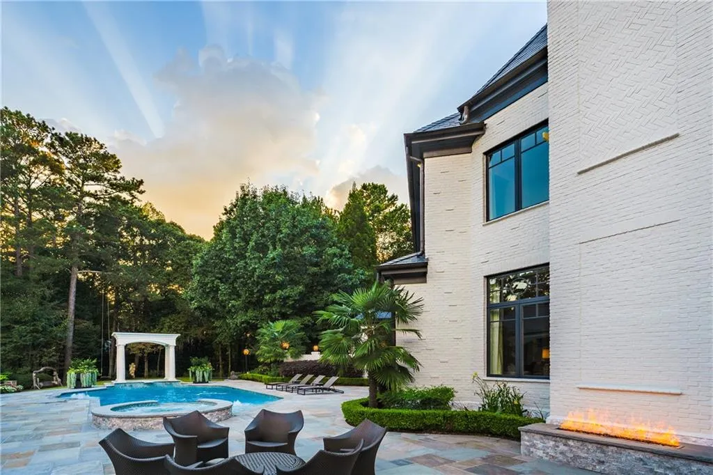 40 Cates Ridge Road, Atlanta, Georgia 30327, 6 Bedrooms Bedrooms, ,8 BathroomsBathrooms,Residential,Sold,40 Cates Ridge Road,6660804