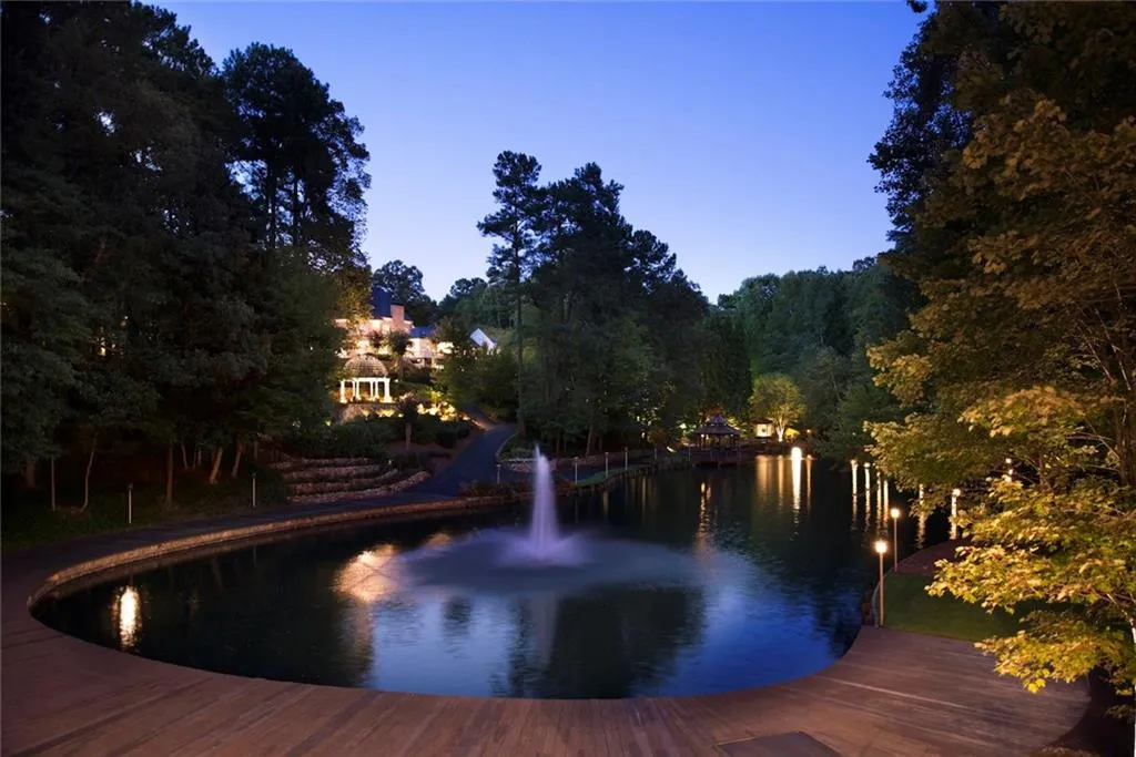 40 Cates Ridge Road, Atlanta, Georgia 30327, 6 Bedrooms Bedrooms, ,8 BathroomsBathrooms,Residential,Sold,40 Cates Ridge Road,6660804
