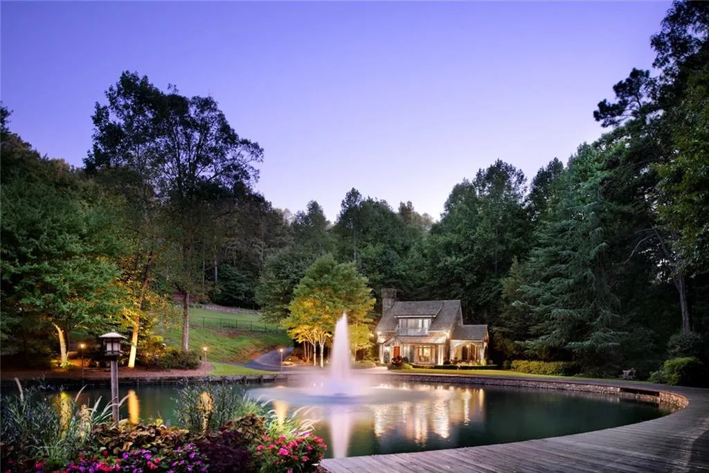 40 Cates Ridge Road, Atlanta, Georgia 30327, 6 Bedrooms Bedrooms, ,8 BathroomsBathrooms,Residential,Sold,40 Cates Ridge Road,6660804