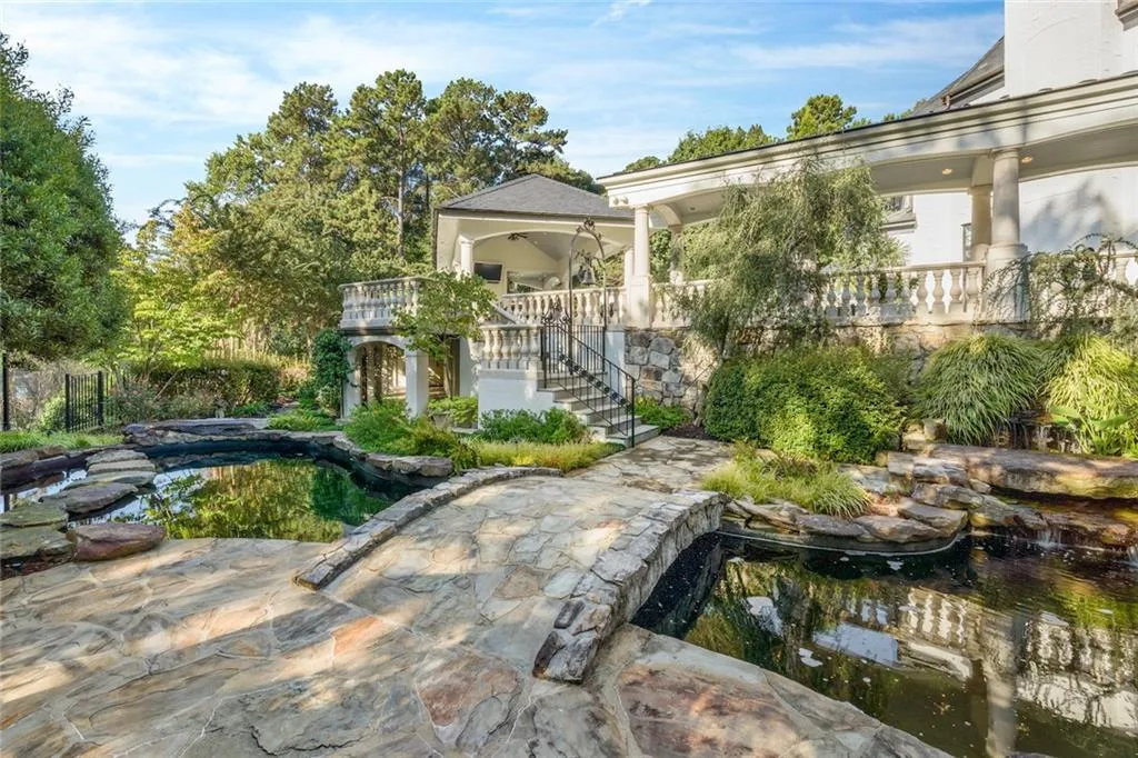 40 Cates Ridge Road, Atlanta, Georgia 30327, 6 Bedrooms Bedrooms, ,8 BathroomsBathrooms,Residential,Sold,40 Cates Ridge Road,6660804