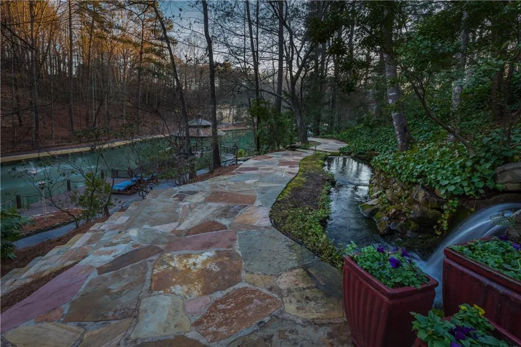 40 Cates Ridge Road, Atlanta, Georgia 30327, 6 Bedrooms Bedrooms, ,8 BathroomsBathrooms,Residential,Sold,40 Cates Ridge Road,6660804
