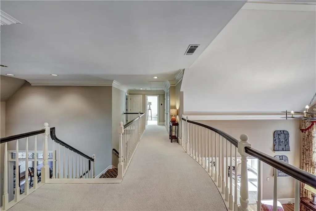 8475 Valemont Drive, Atlanta, Georgia 30350, 5 Bedrooms Bedrooms, ,5 BathroomsBathrooms,Residential,Sold,8475 Valemont Drive,6534771