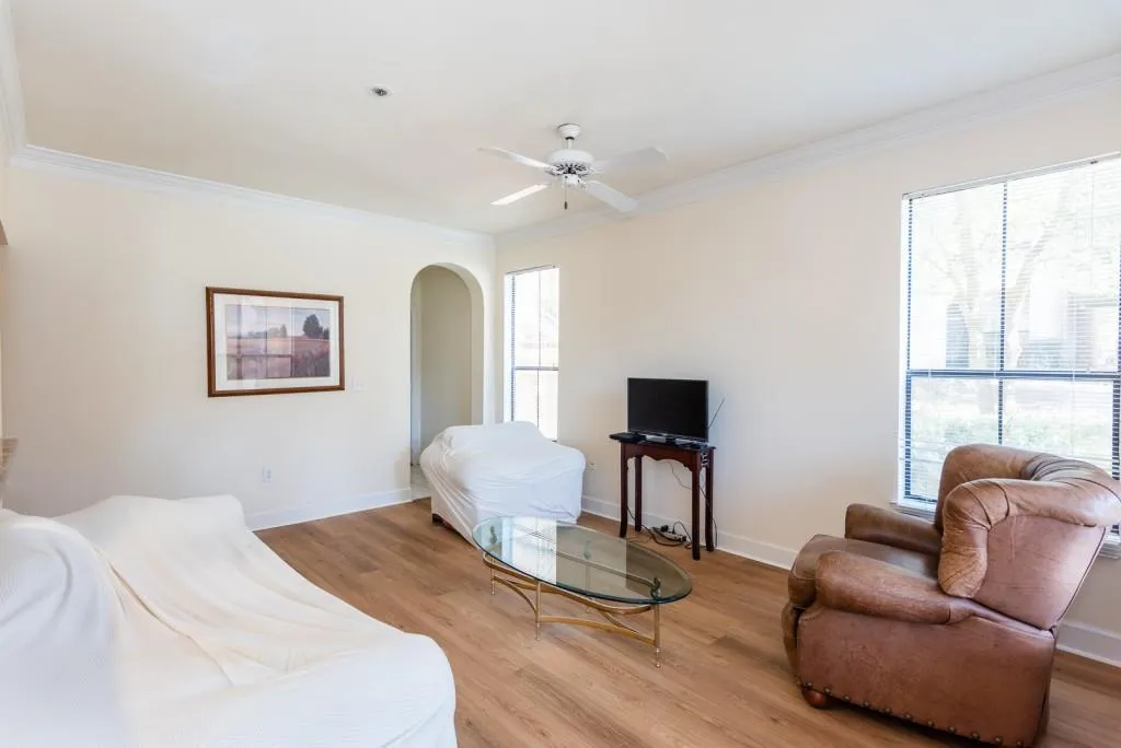 3777 Peachtree Road Ne Unit 1007, Brookhaven, Georgia 30319, 2 Bedrooms Bedrooms, 0 ,2 BathroomsBathrooms,Residential,For Sale,3777 Peachtree Road Ne Unit 1007,7721953