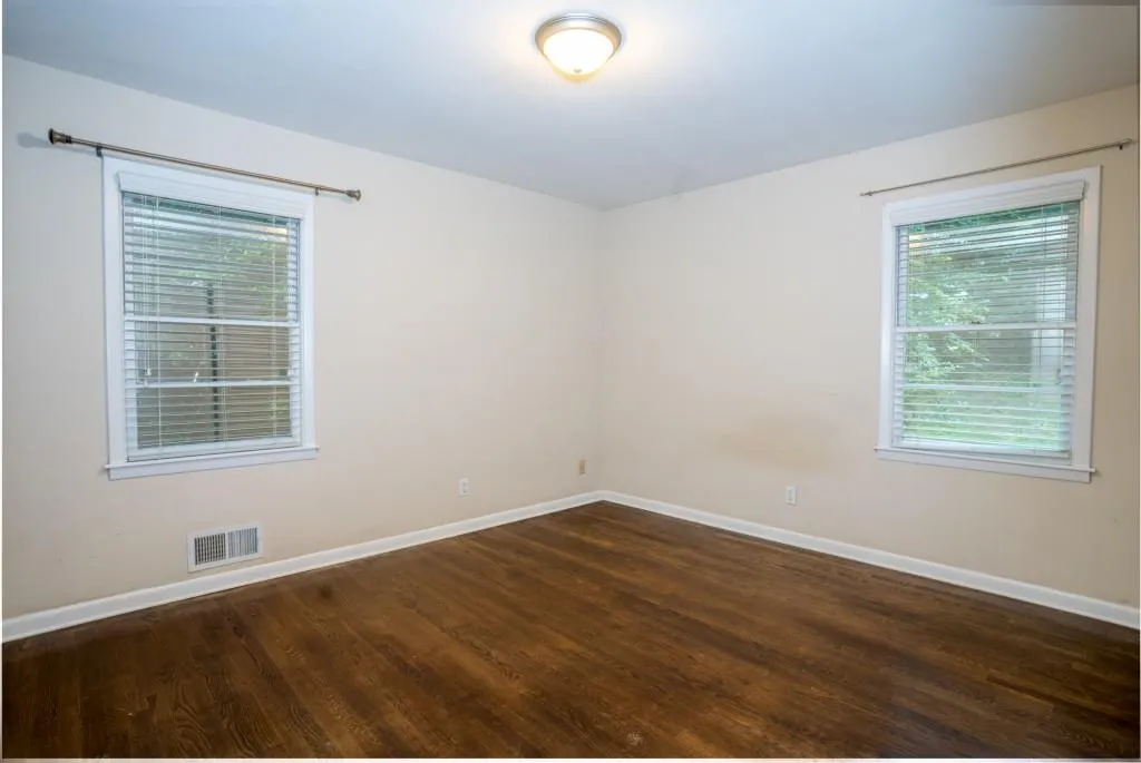 6885 Sunny Brook Lane, Atlanta, Georgia 30328, 4 Bedrooms Bedrooms, ,2 BathroomsBathrooms,Residential,Sold,6885 Sunny Brook Lane,6919046