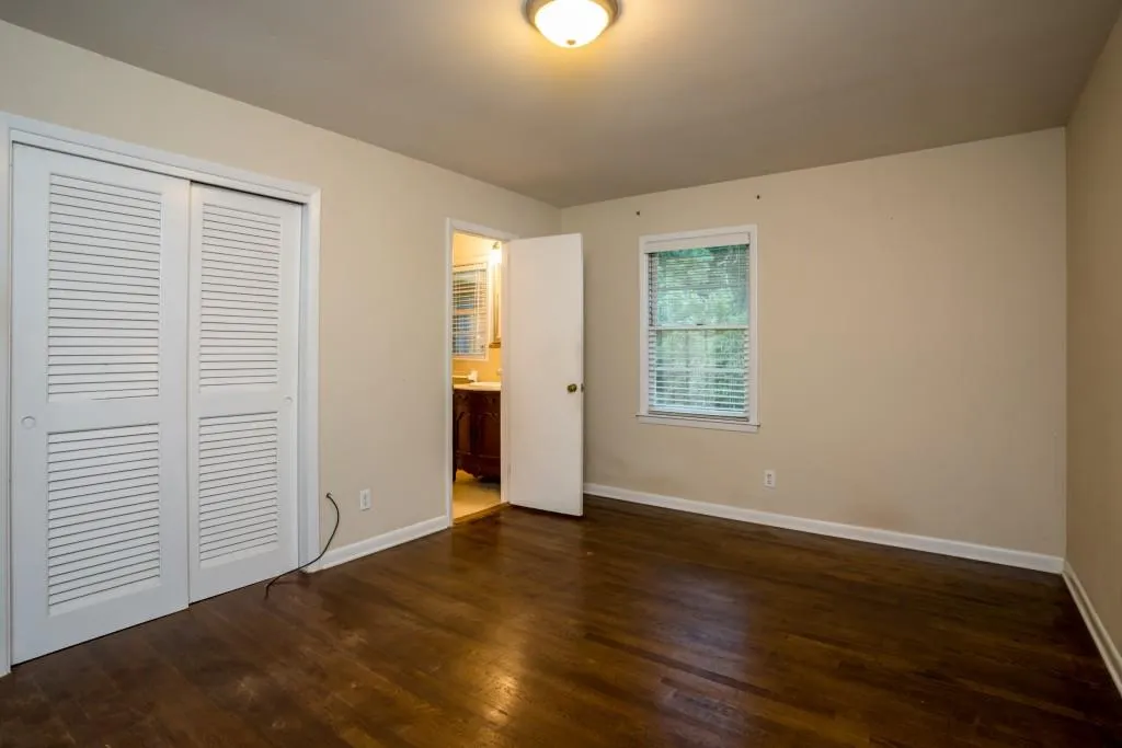 6885 Sunny Brook Lane, Atlanta, Georgia 30328, 4 Bedrooms Bedrooms, ,2 BathroomsBathrooms,Residential,Sold,6885 Sunny Brook Lane,6919046