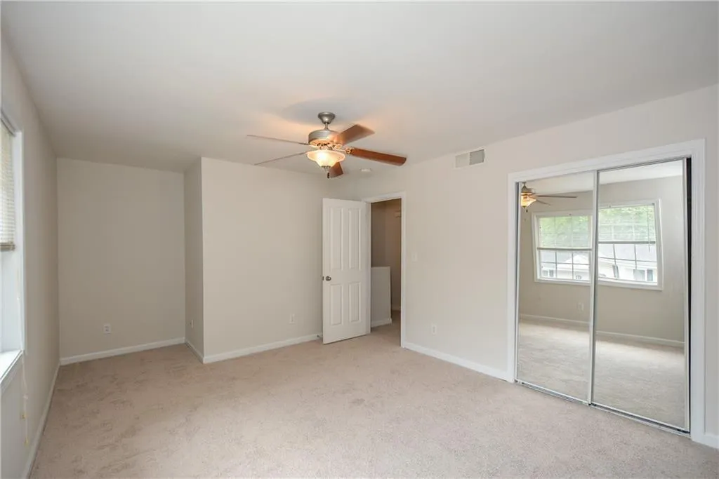 6940 Roswell Road Unit 15f, Sandy Springs, Georgia 30328, 2 Bedrooms Bedrooms, ,1 BathroomBathrooms,Residential,Sold,6940 Roswell Road Unit 15f,6588440