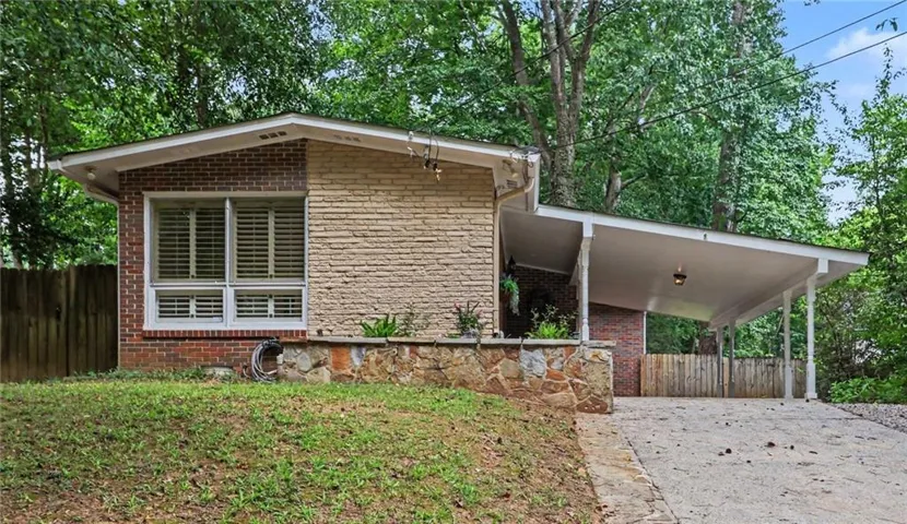 2065 Plantation Lane, Atlanta, Georgia 30341