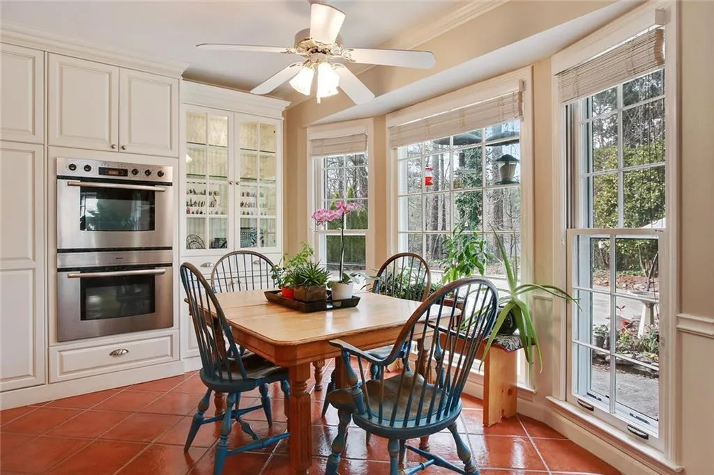 5745 Riverwood Drive Nw, Sandy Springs, Georgia 30328, 4 Bedrooms Bedrooms, ,4 BathroomsBathrooms,Residential,Sold,5745 Riverwood Drive Nw,5793127