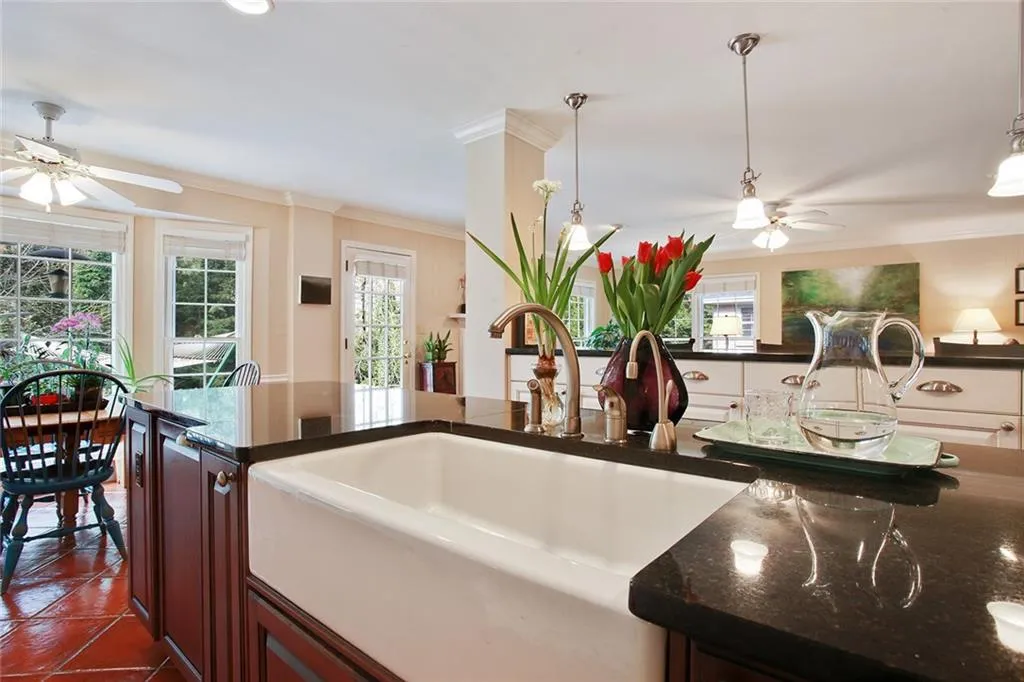 5745 Riverwood Drive Nw, Sandy Springs, Georgia 30328, 4 Bedrooms Bedrooms, ,4 BathroomsBathrooms,Residential,Sold,5745 Riverwood Drive Nw,5793127