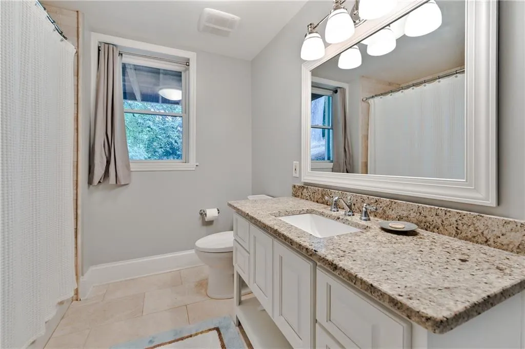 5975 Riverwood Drive, Atlanta, Georgia 30328, 5 Bedrooms Bedrooms, ,3 BathroomsBathrooms,Residential,Sold,5975 Riverwood Drive,6745634