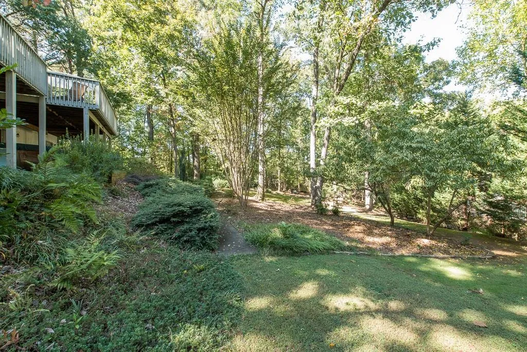 7639 Auden Trail, Sandy Springs, Georgia 30350, 4 Bedrooms Bedrooms, ,3 BathroomsBathrooms,Residential,Sold,7639 Auden Trail,6636647