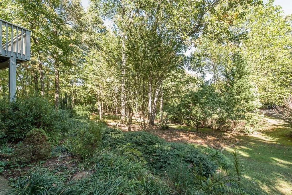 7639 Auden Trail, Sandy Springs, Georgia 30350, 4 Bedrooms Bedrooms, ,3 BathroomsBathrooms,Residential,Sold,7639 Auden Trail,6636647