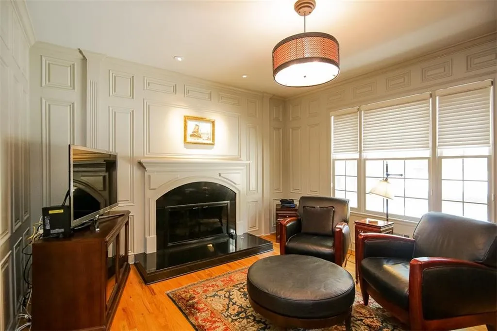 600 Avignon Court, Sandy Springs, Georgia 30350, 4 Bedrooms Bedrooms, ,3 BathroomsBathrooms,Residential,Sold,600 Avignon Court,5681051