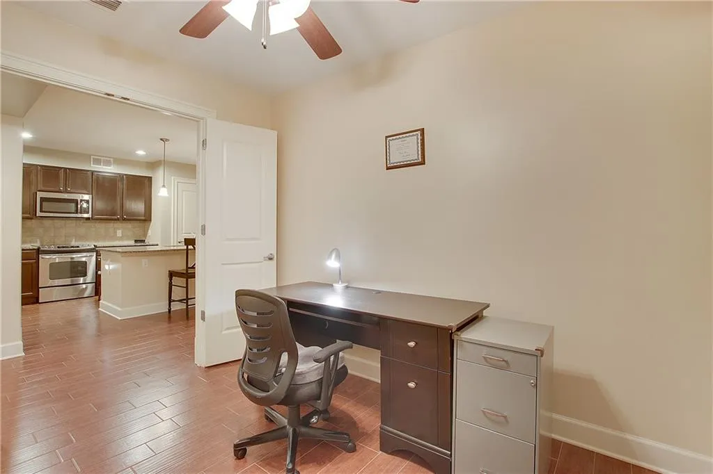 200 River Vista Drive Unit 111, Atlanta, Georgia 30339, 2 Bedrooms Bedrooms, ,2 BathroomsBathrooms,Residential,Sold,200 River Vista Drive Unit 111,6792225