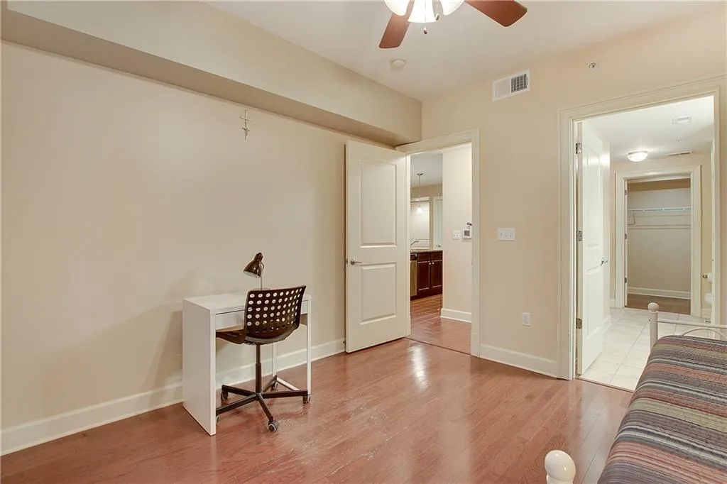 200 River Vista Drive Unit 111, Atlanta, Georgia 30339, 2 Bedrooms Bedrooms, ,2 BathroomsBathrooms,Residential,Sold,200 River Vista Drive Unit 111,6792225