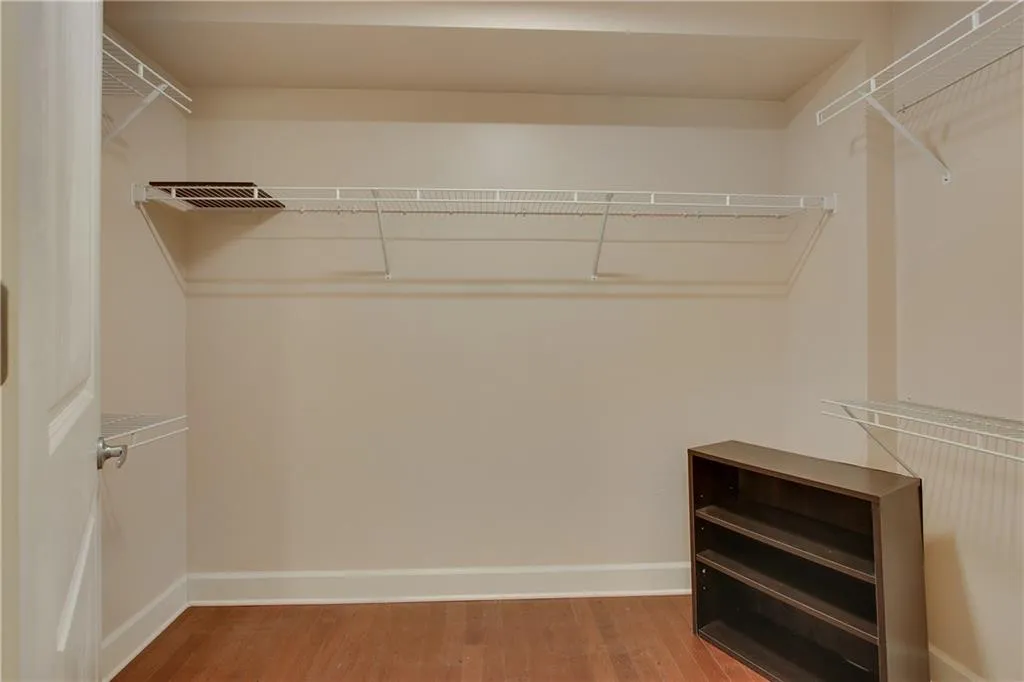200 River Vista Drive Unit 111, Atlanta, Georgia 30339, 2 Bedrooms Bedrooms, ,2 BathroomsBathrooms,Residential,Sold,200 River Vista Drive Unit 111,6792225