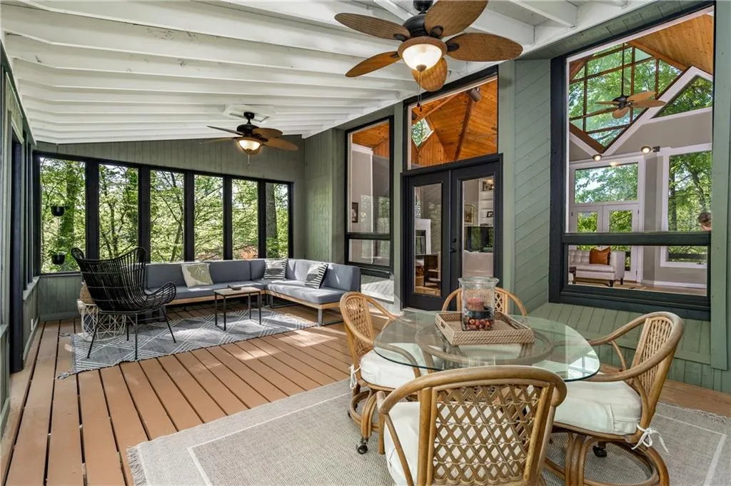 365 Ferry Landing, Atlanta, Georgia 30328, 4 Bedrooms Bedrooms, ,4 BathroomsBathrooms,Residential,Sold,365 Ferry Landing,7034753