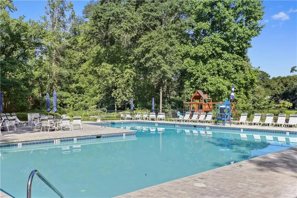 365 Ferry Landing, Atlanta, Georgia 30328, 4 Bedrooms Bedrooms, ,4 BathroomsBathrooms,Residential,Sold,365 Ferry Landing,7034753
