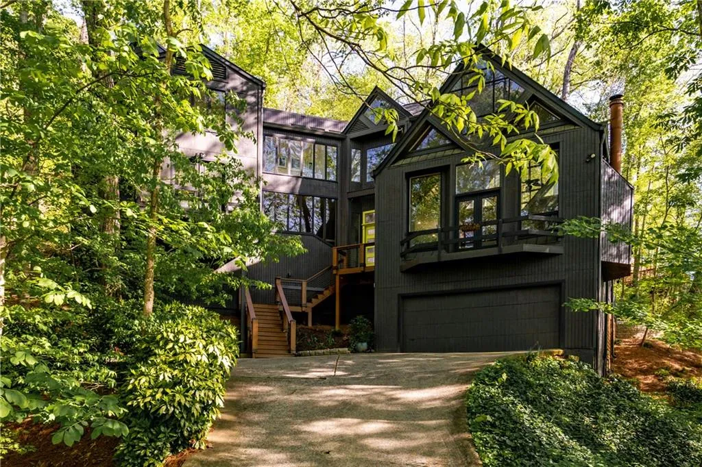 365 Ferry Landing, Atlanta, Georgia 30328, 4 Bedrooms Bedrooms, ,4 BathroomsBathrooms,Residential,Sold,365 Ferry Landing,7034753