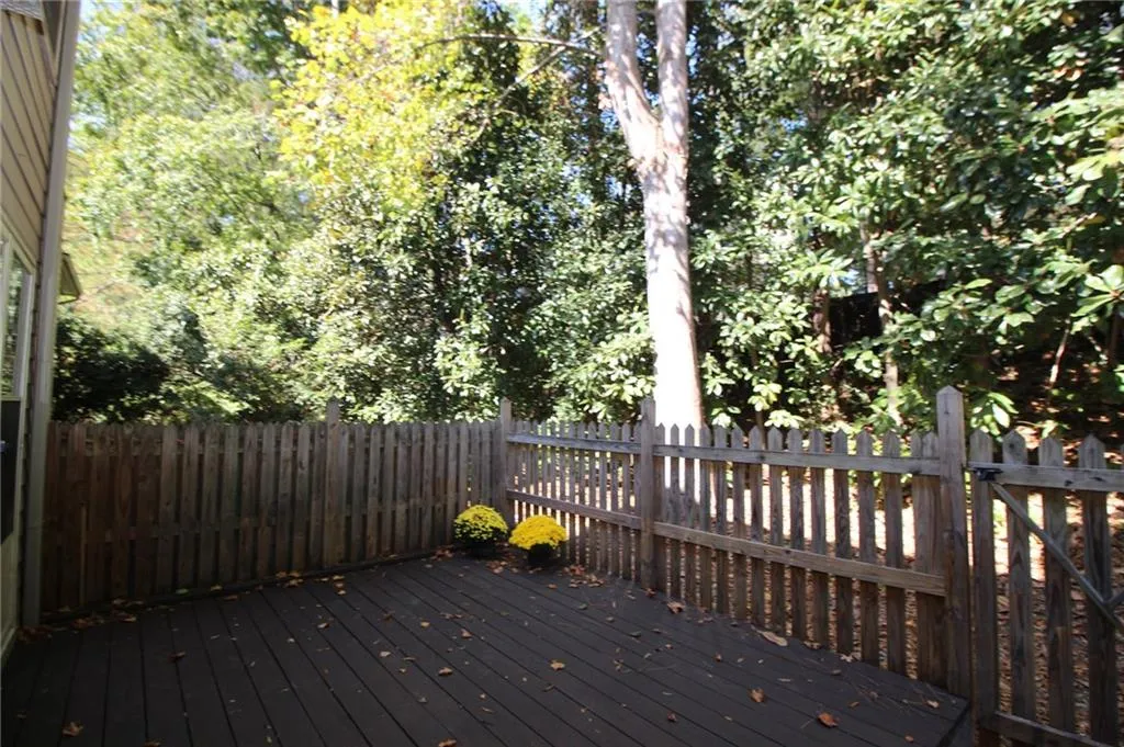 804 Brandywine Circle, Atlanta, Georgia 30350, 3 Bedrooms Bedrooms, ,2 BathroomsBathrooms,Residential,Sold,804 Brandywine Circle,5766000