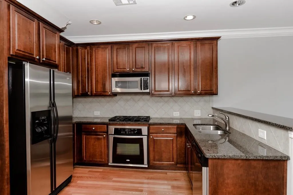 189 Le Gran Court, Atlanta, Georgia 30328, 2 Bedrooms Bedrooms, ,2 BathroomsBathrooms,Residential,Sold,189 Le Gran Court,5998296