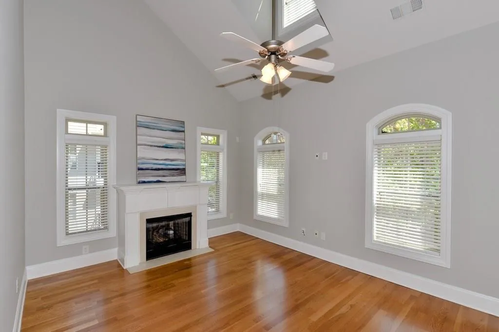 189 Le Gran Court, Atlanta, Georgia 30328, 2 Bedrooms Bedrooms, ,2 BathroomsBathrooms,Residential,Sold,189 Le Gran Court,5998296