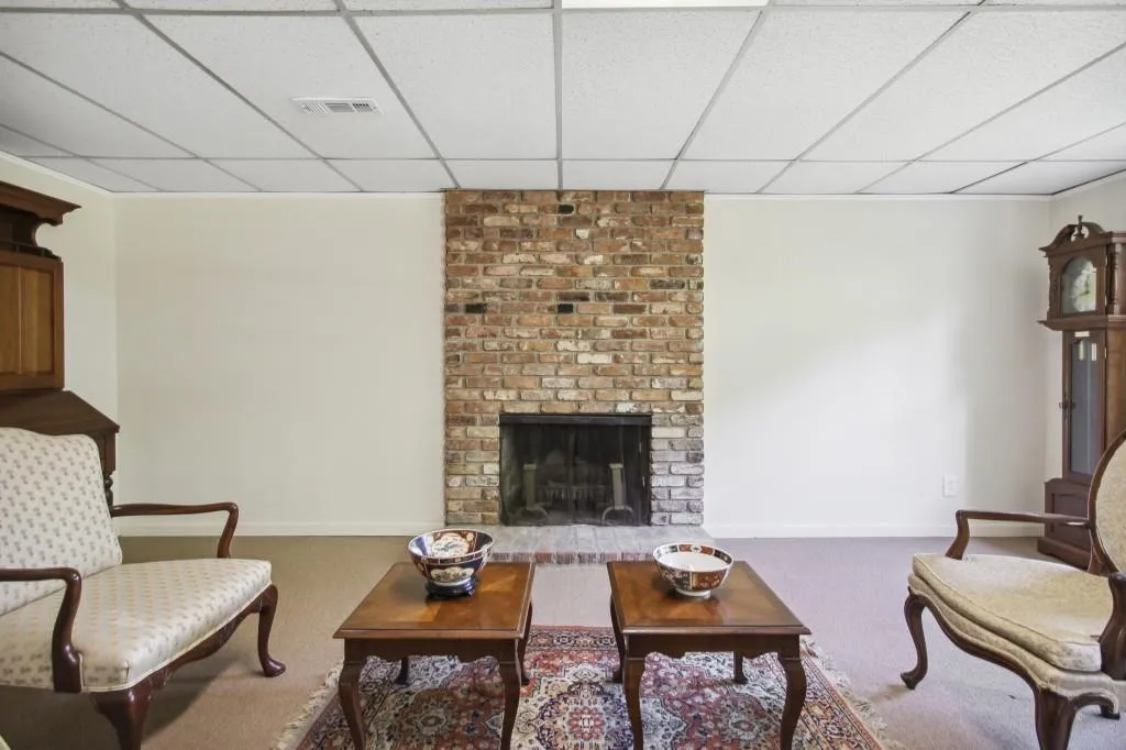 6740 Chesapeake Point Nw, Sandy Springs, Georgia 30328, 4 Bedrooms Bedrooms, ,2 BathroomsBathrooms,Residential,Sold,6740 Chesapeake Point Nw,7205419