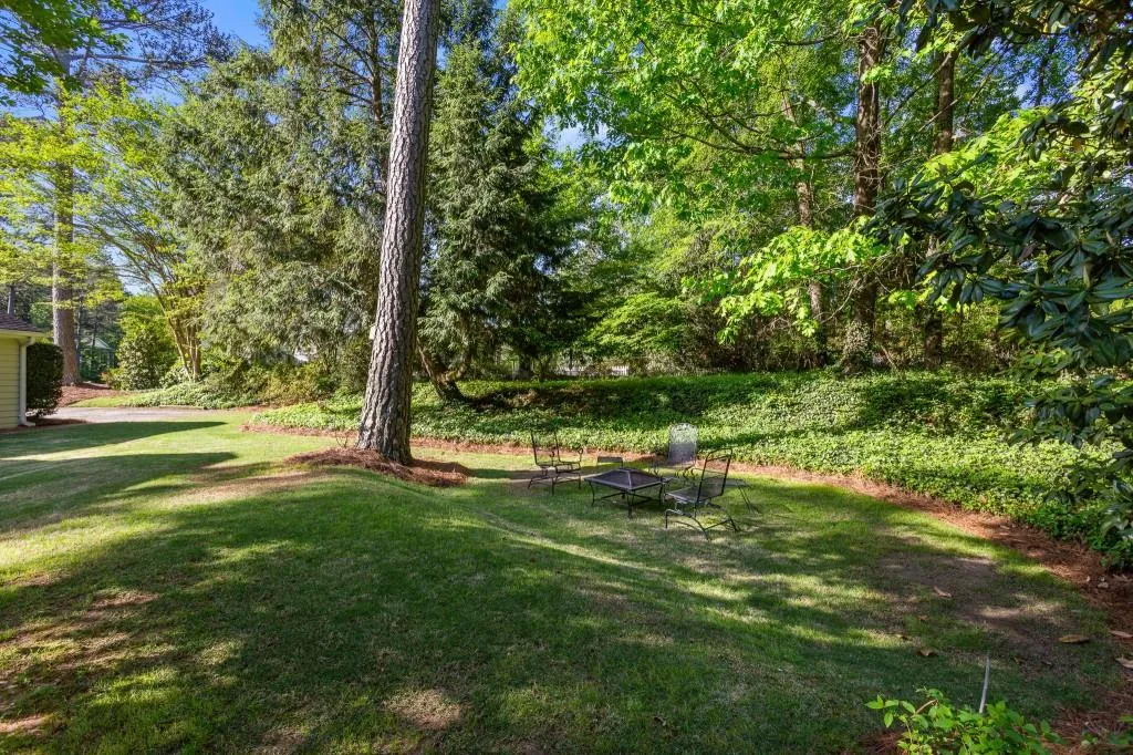 6740 Chesapeake Point Nw, Sandy Springs, Georgia 30328, 4 Bedrooms Bedrooms, ,2 BathroomsBathrooms,Residential,Sold,6740 Chesapeake Point Nw,7205419