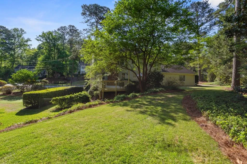 6740 Chesapeake Point Nw, Sandy Springs, Georgia 30328, 4 Bedrooms Bedrooms, ,2 BathroomsBathrooms,Residential,Sold,6740 Chesapeake Point Nw,7205419